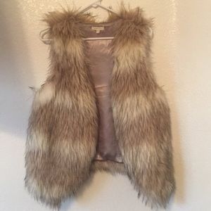 Faux fur Vest
